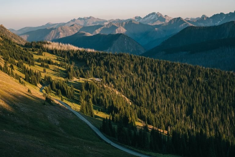 How to Plan Your First Multi-Day Hike (Step-by-Step) Mountain valley trail for a multi-day hike — scenic wilderness route