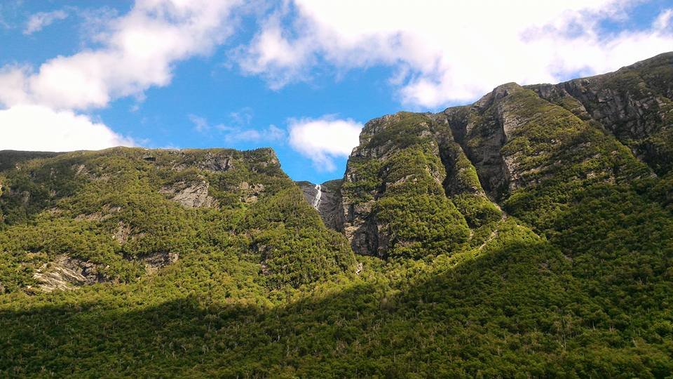 The plateau above Western Brook Pond, Day 1 gorge climb, Long Range Traverse